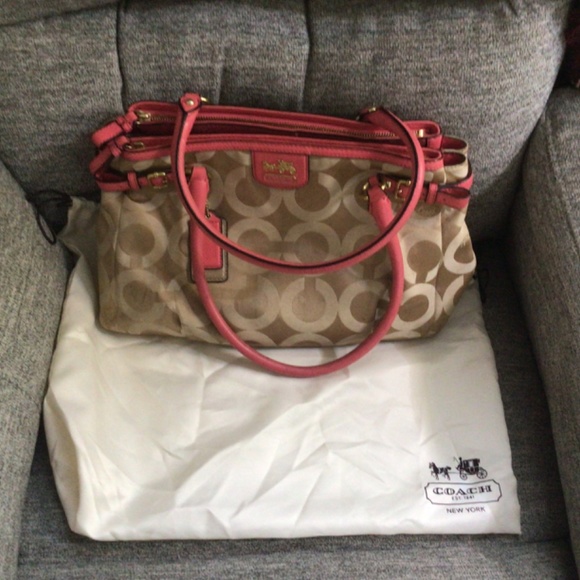 Dec 2012 Coach Satchel - GUC - Coral with Signature Satin - Picture 2 of 8
